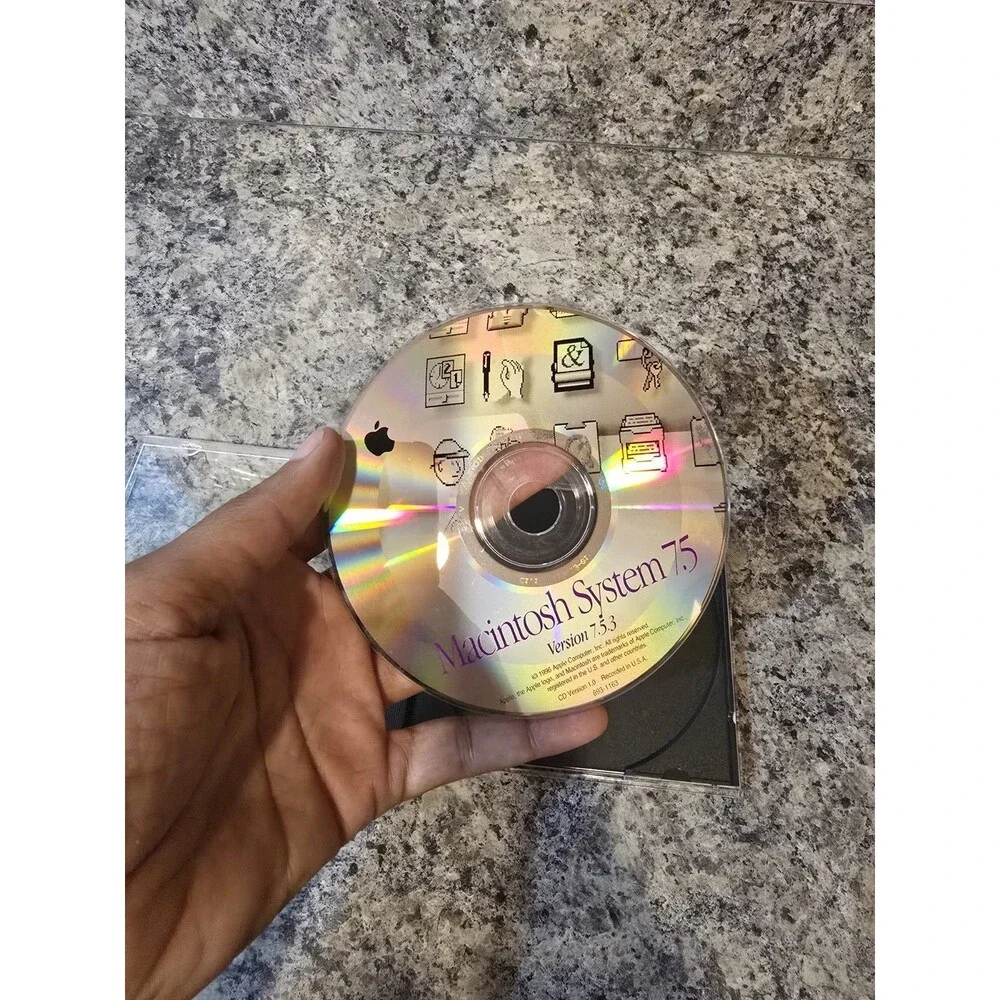 Vtg Apple Mac OS System 7.5 7.5.3 CD ROM Macintosh English  1996 Art no 693 1163
